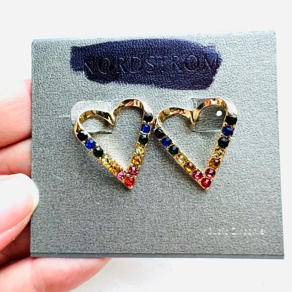 3 for 30⚡️Nordstrom Rainbow Heart Stud Earrings - Picture 4 of 5